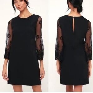 Lulus Midnight Blue Embroidered Long Sleeve Shift Dress.  Size Medium.